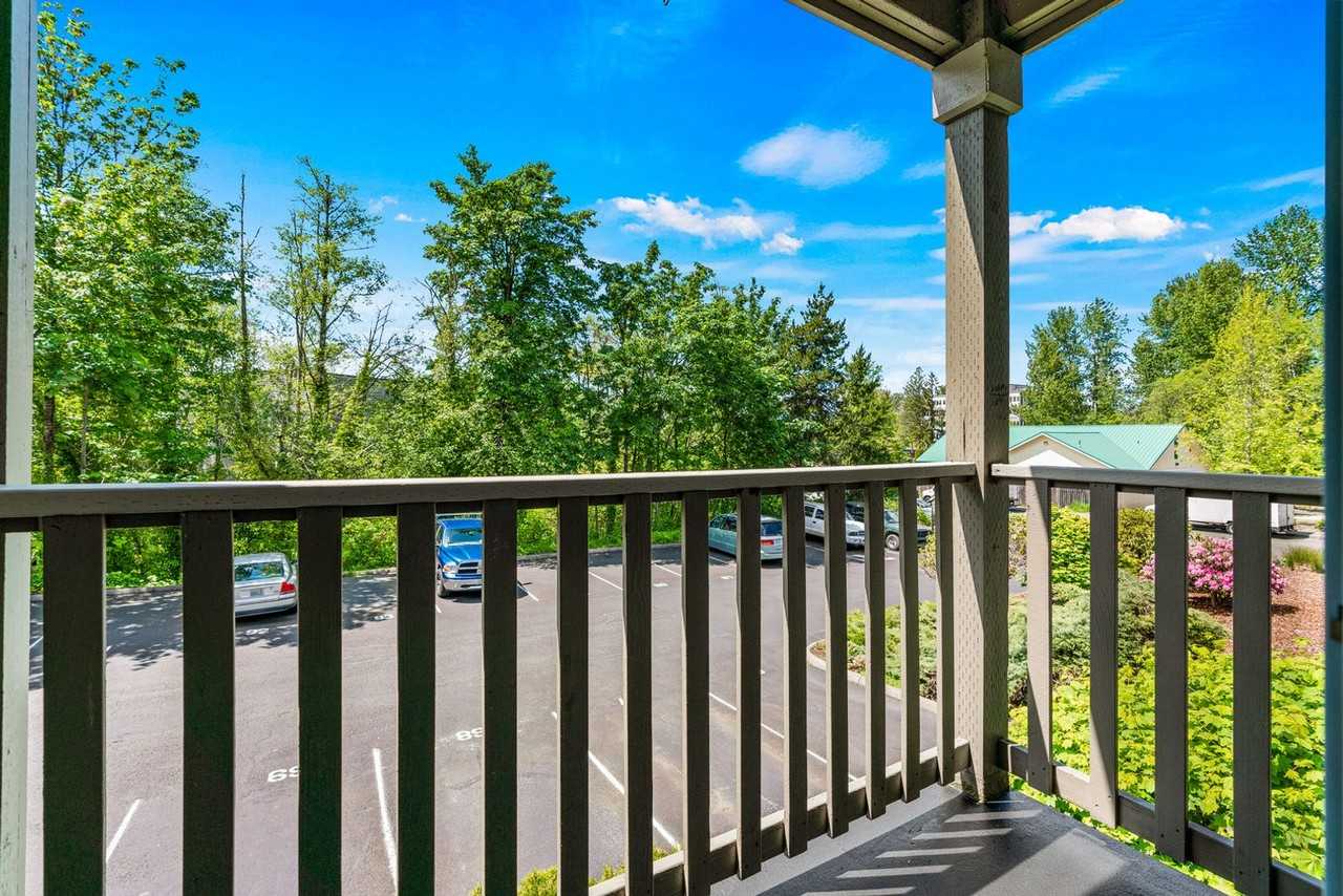 Eastway Circle Apartments - Photo 6 of 21