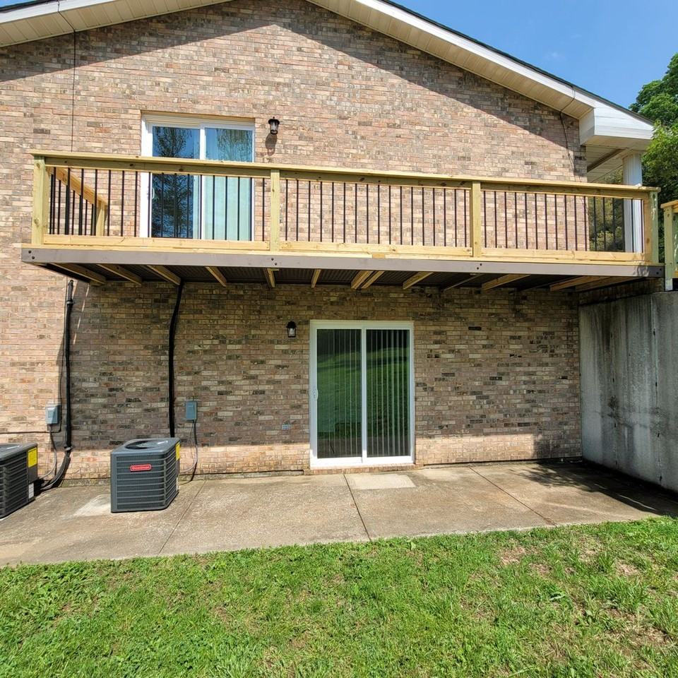 2BR-1BA Apartment - Marthasville, MO - Photo 3 of 14