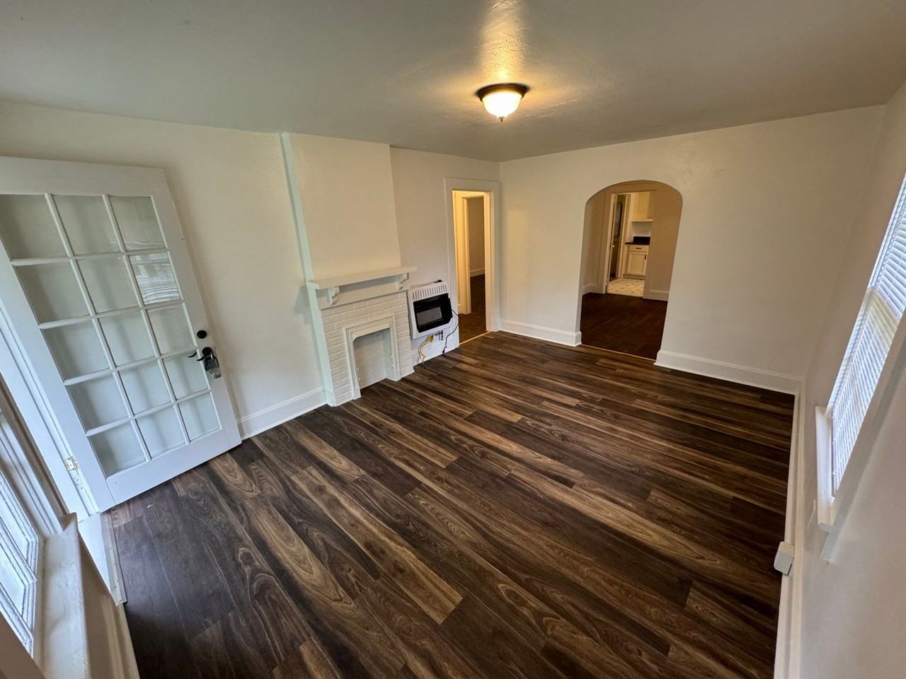 102 Earl Ln Ne - Photo 7 of 20