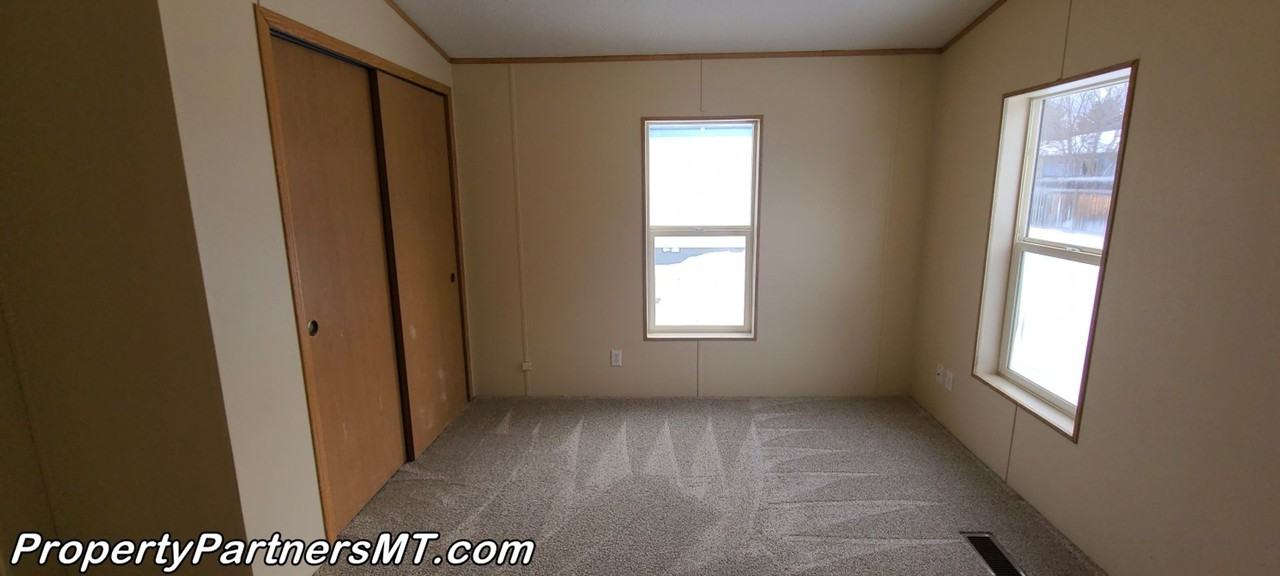 115 Sunlight Ave - Photo 4 of 12