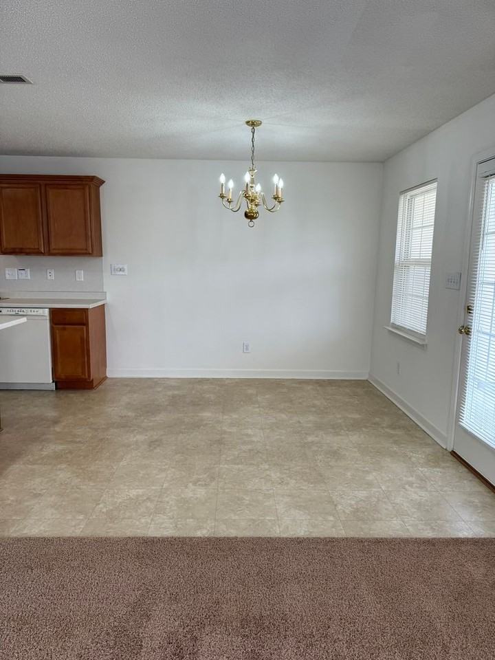 115 Clusters Cir - Photo 6 of 27