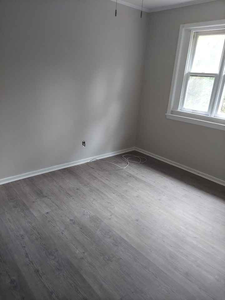 2721 Columbus Cir - Photo 4 of 5