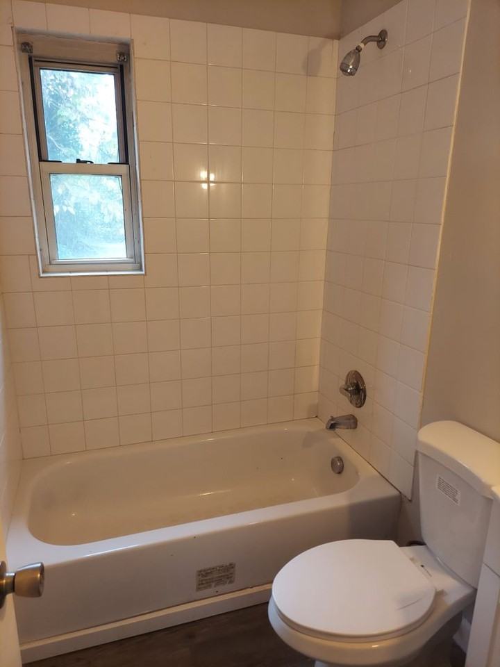 2721 Columbus Cir - Photo 5 of 5