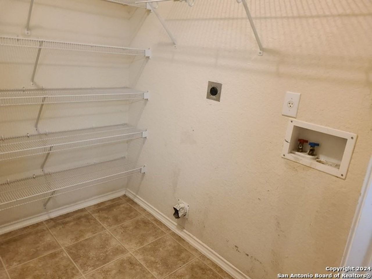 8911 Laguna Rio - Photo 7 of 12