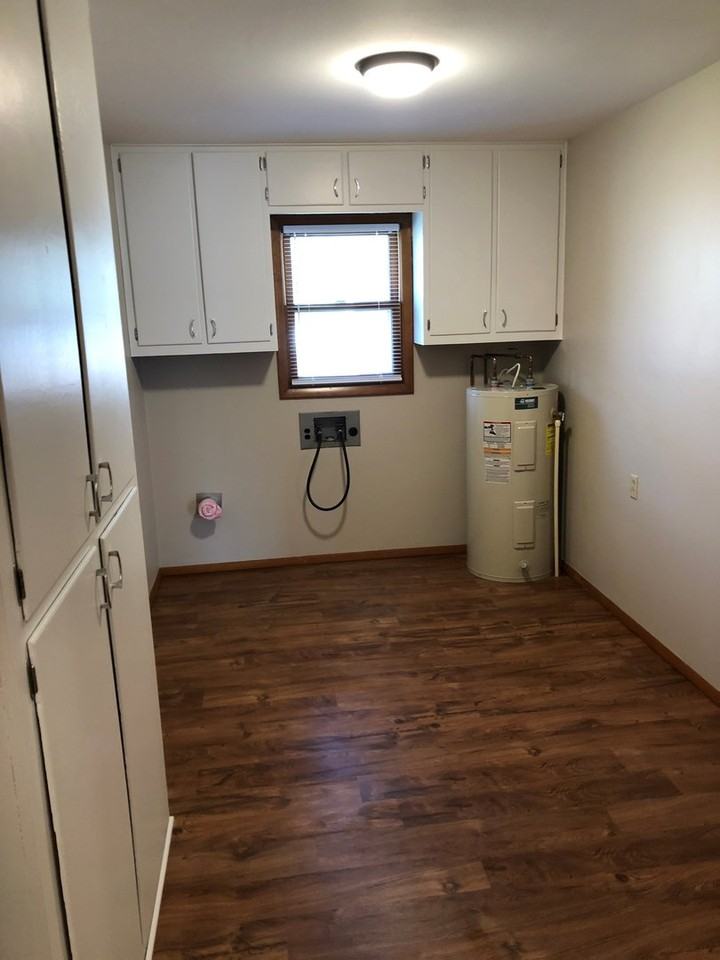 202 Steeplechase Rd - Photo 3 of 21