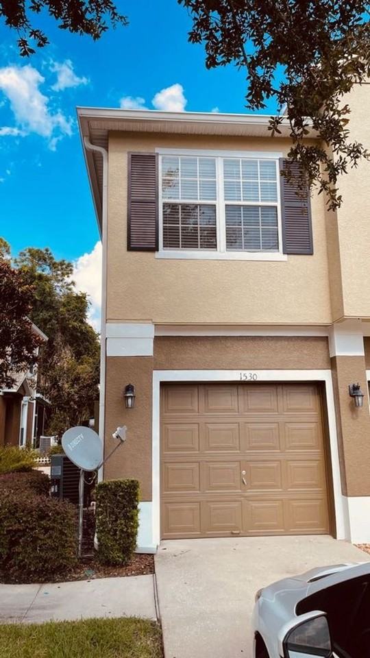 1530 Broken Oak Dr - Photo 2 of 6