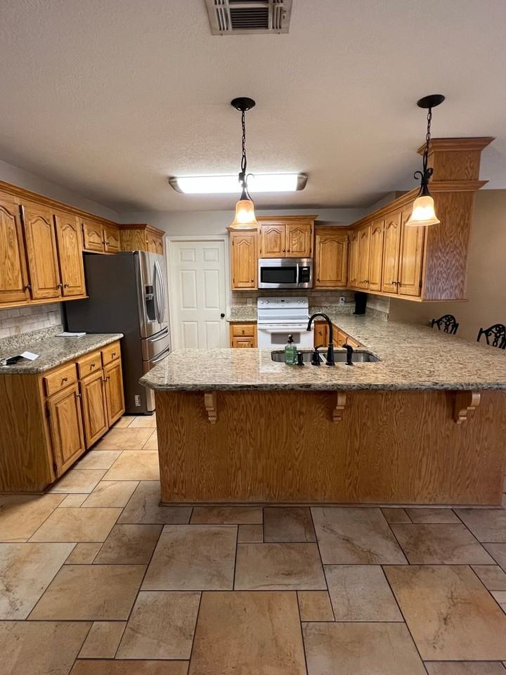 2158 E Michael Sq - Photo 3 of 22
