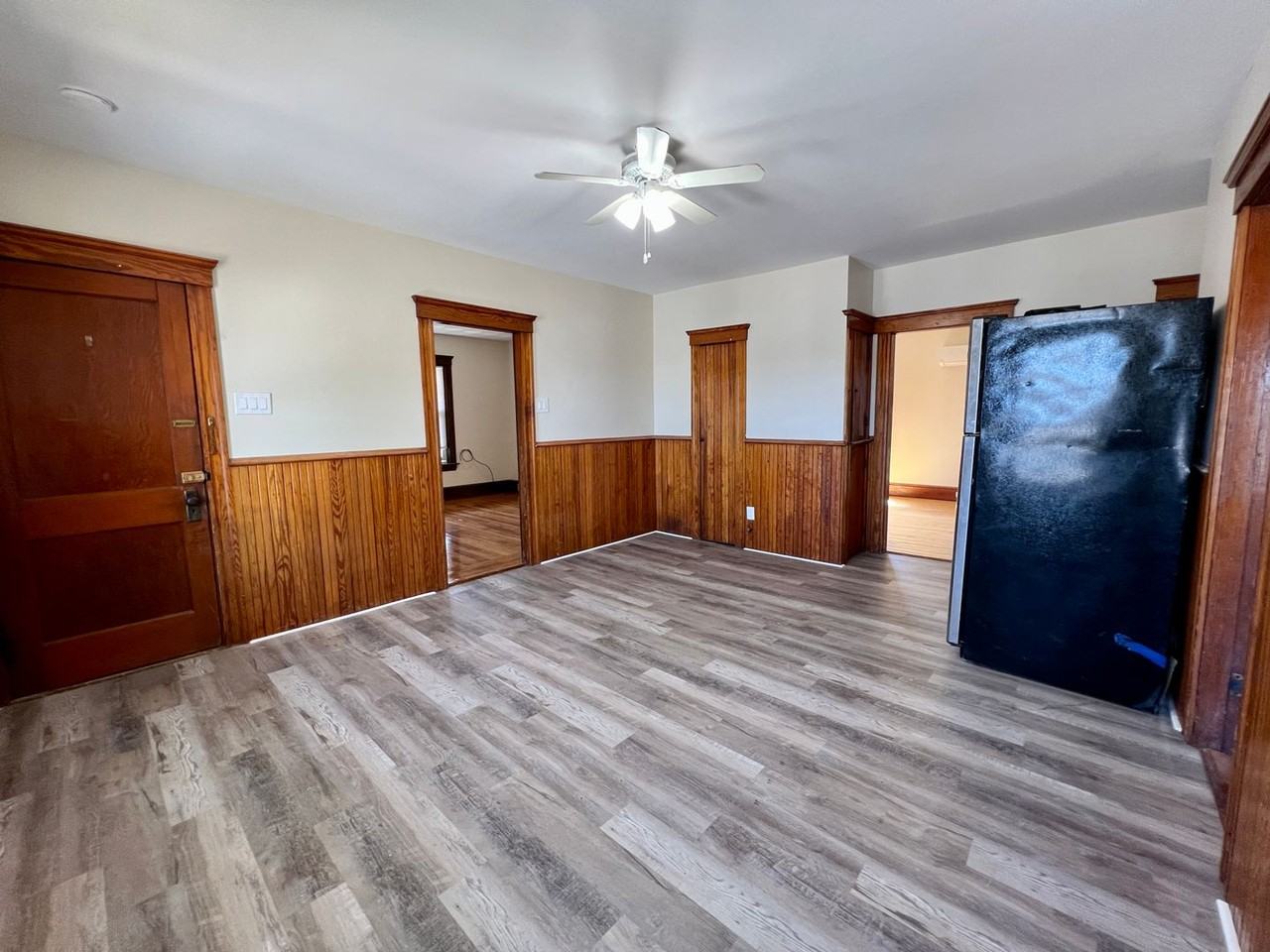 Old Main St - Photo 3 of 25