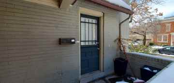 featured image of 1720 N Pearl St