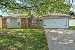 featured image of 2626 W Hanover Dr