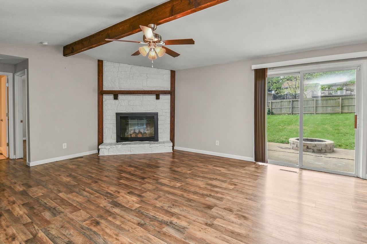 2626 W Hanover Dr - Photo 5 of 34