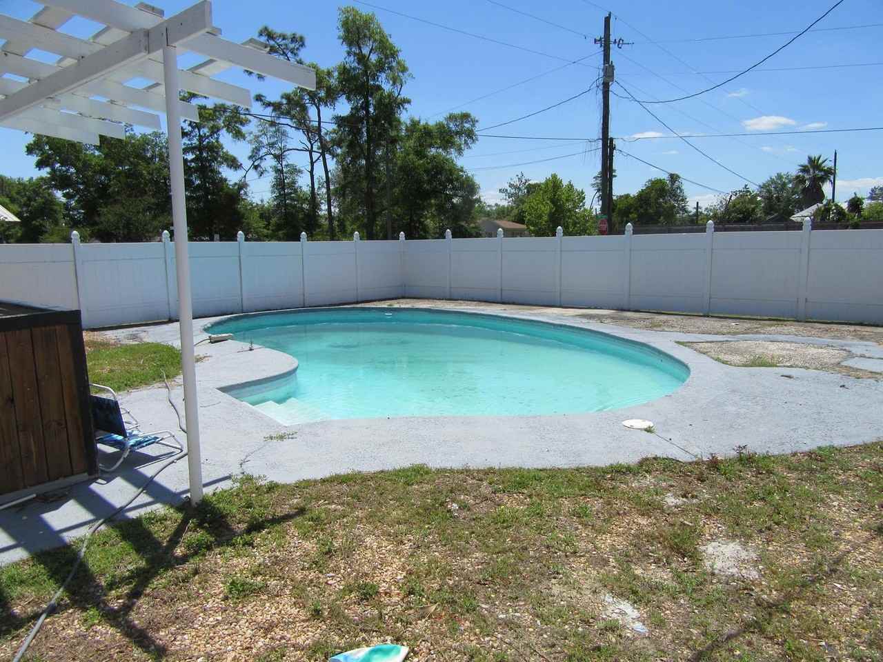 7701 Santa Rosa Ave - Photo 3 of 29