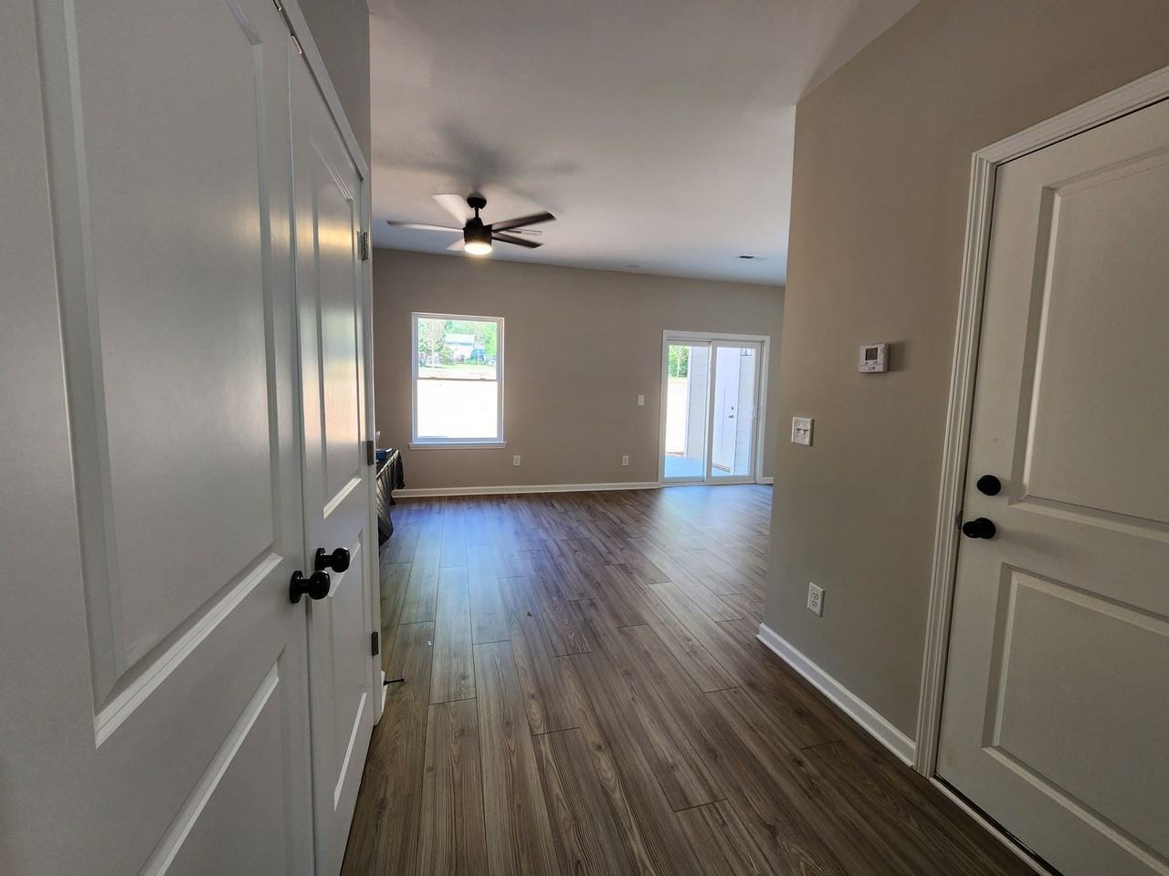 2218 West Blvd - Photo 3 of 40