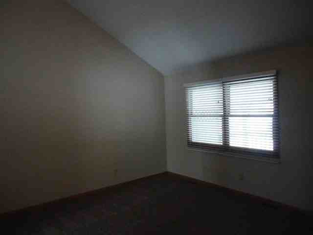 34130 Evergreen St - Photo 3 of 15