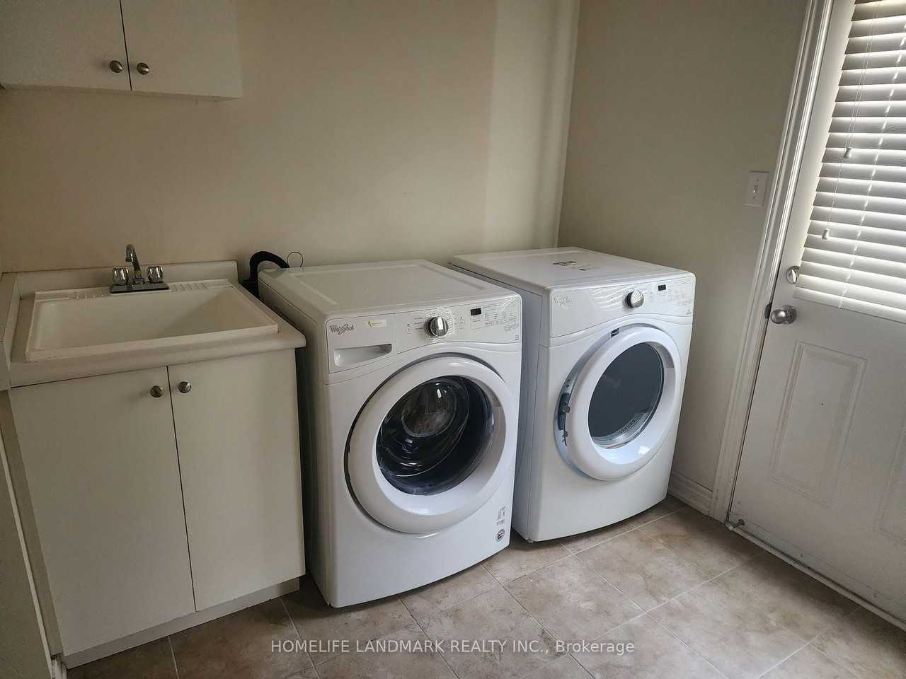 79 Roy Grove Way #None - Photo 2 of 6