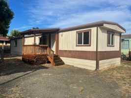 featured image of 565 Nw Plateau Dr