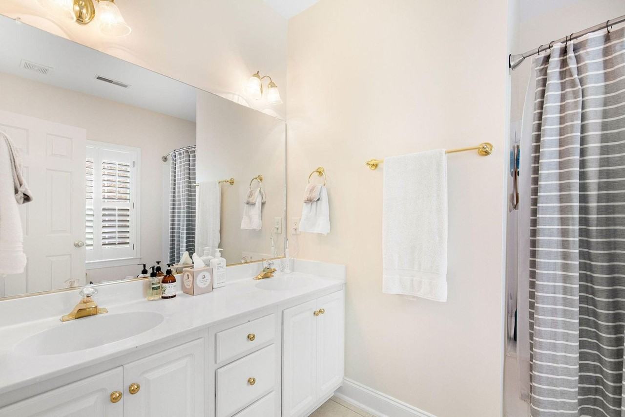 741 Natchez Cir - Photo 7 of 10