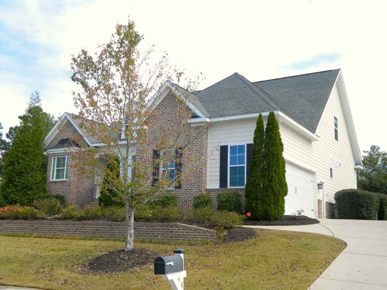 4108 Dewaal St - Photo 4 of 47