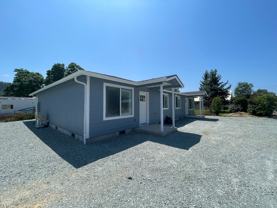 Brand new Apartment in Riddle - Photo 1 of 1