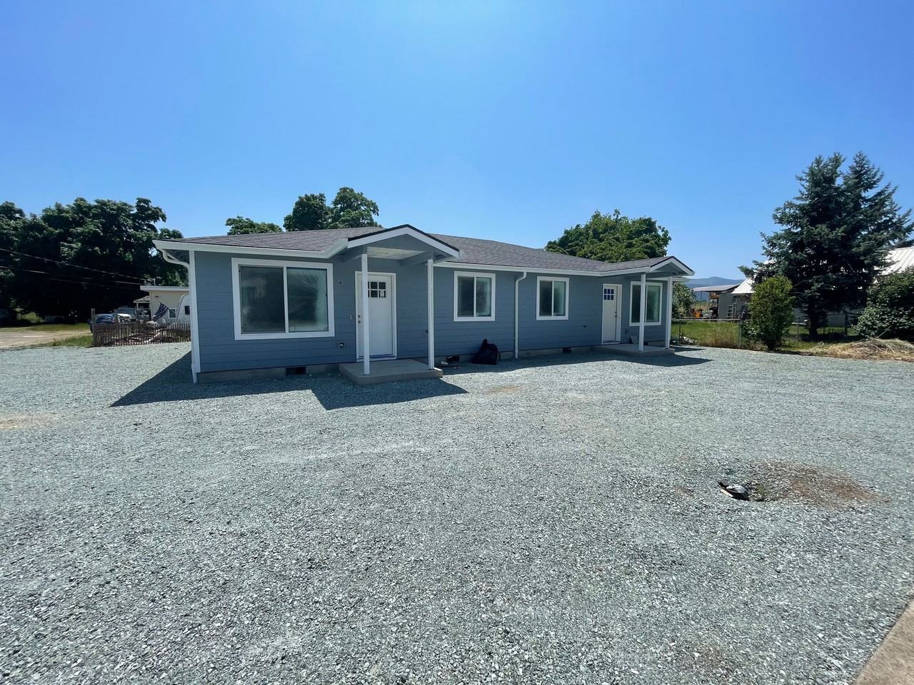 Brand new Apartment in Riddle - Photo 2 of 16