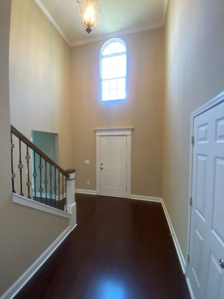 107 Powers Dr - Photo 2 of 16