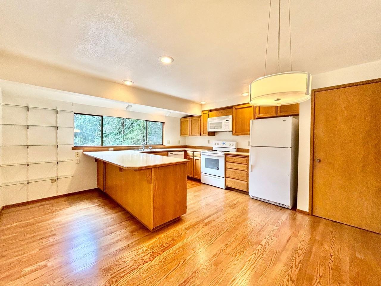 24119 Se 18th Pl - Photo 6 of 30