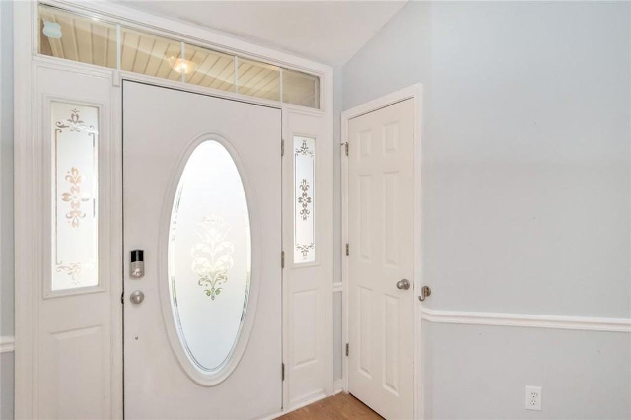 30894 Pinyon Dr - Photo 2 of 40