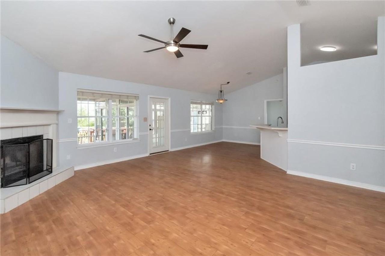 30894 Pinyon Dr - Photo 4 of 40