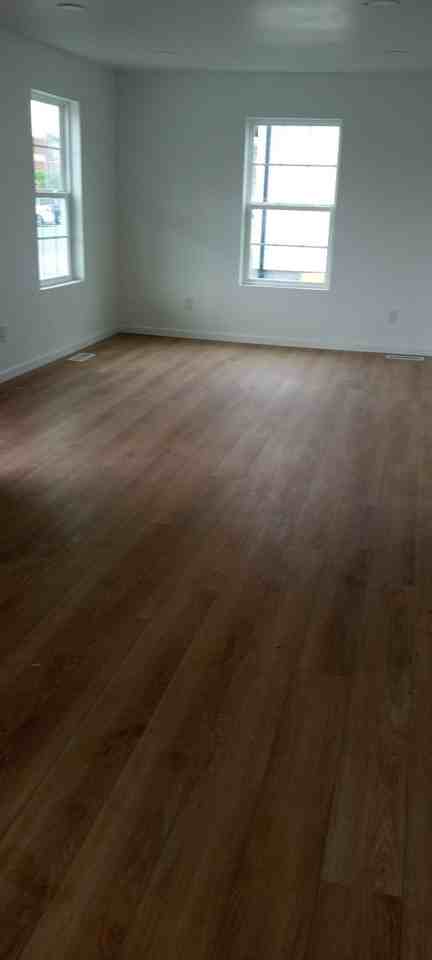 420 Amherst Ave - Photo 3 of 10