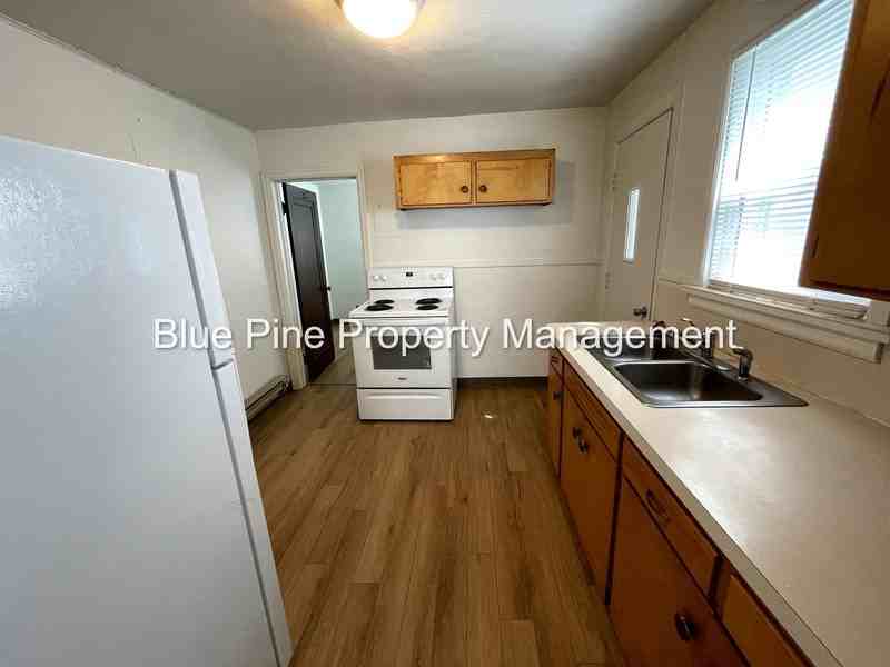 157 E Elva St #2 - Photo 4 of 9