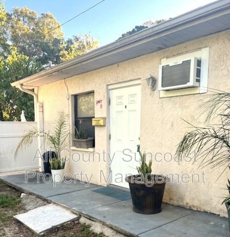 4527B 4527 - Photo 2 of 11