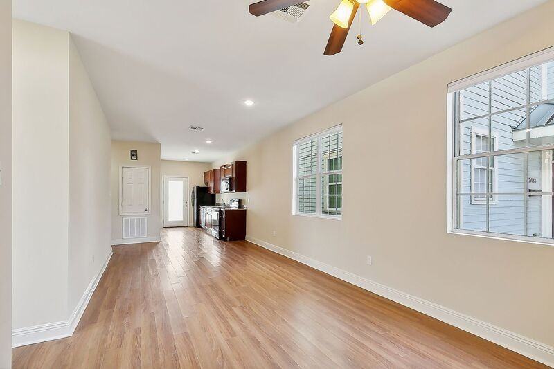 2437 Conti St #2437C - Photo 2 of 12