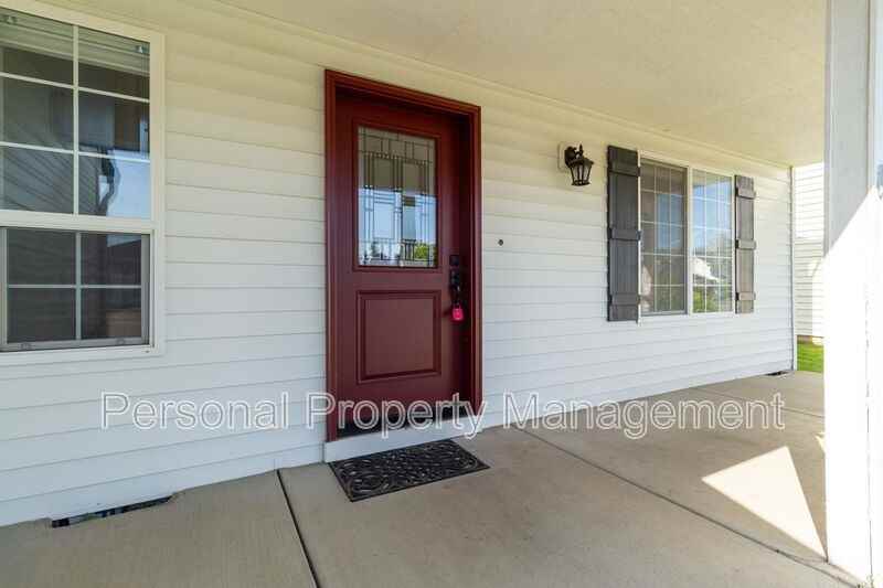 18714 Se 18th St - Photo 2 of 26