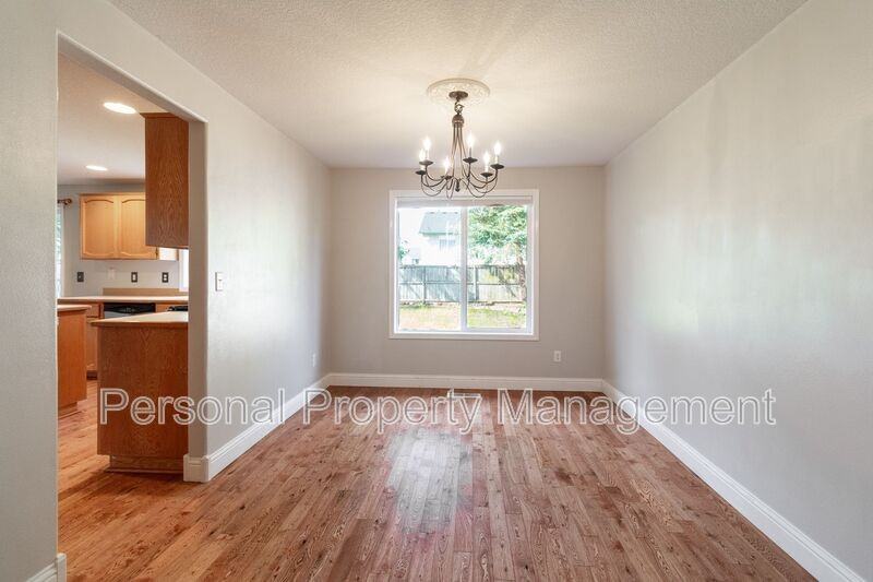 18714 Se 18th St - Photo 6 of 26