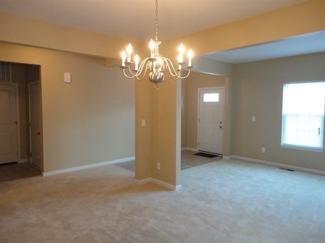 8216 Wheatfield Ct - Photo 3 of 16