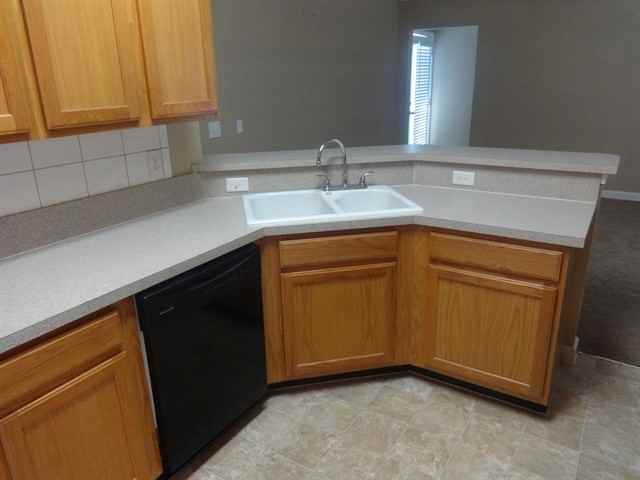 6076 Scenic Meadow Ln - Photo 3 of 14