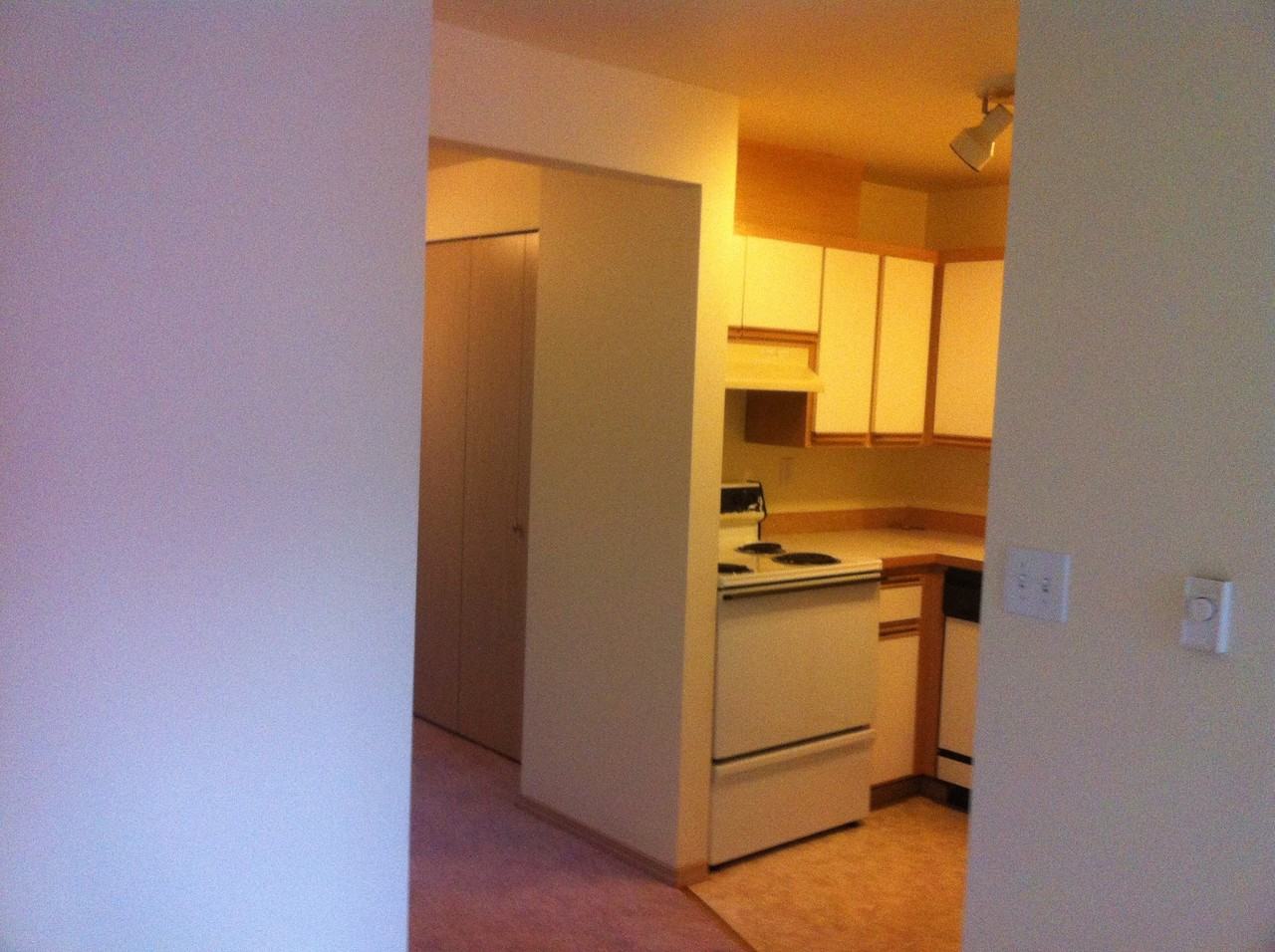 G10215-D3 - Photo 3 of 6