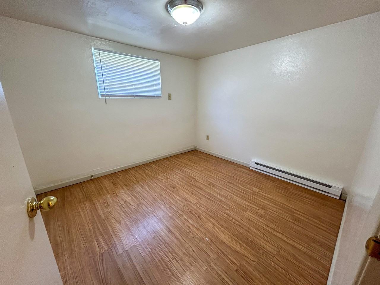 207 Highview Avenue - Photo 3 of 4
