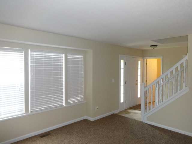 900 Suntree Dr - Photo 2 of 13