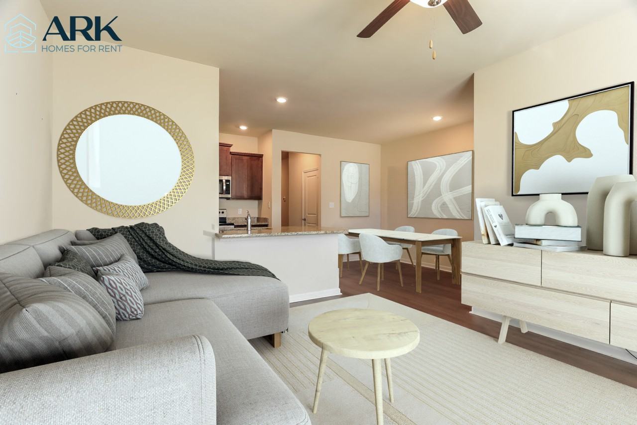 7043 Broad St - Photo 3 of 18