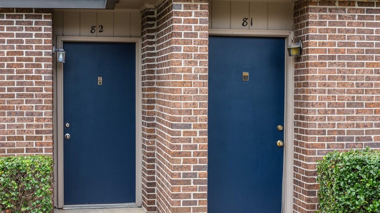 Lincoln Square Apartment Homes - Photo 7 of 40