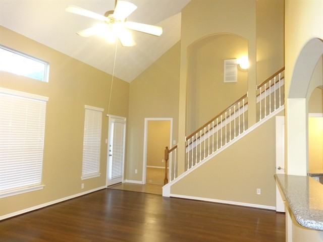 2002 Lulach Ln - Photo 2 of 12
