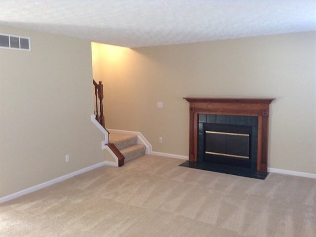 1095 Flick Ln - Photo 2 of 16