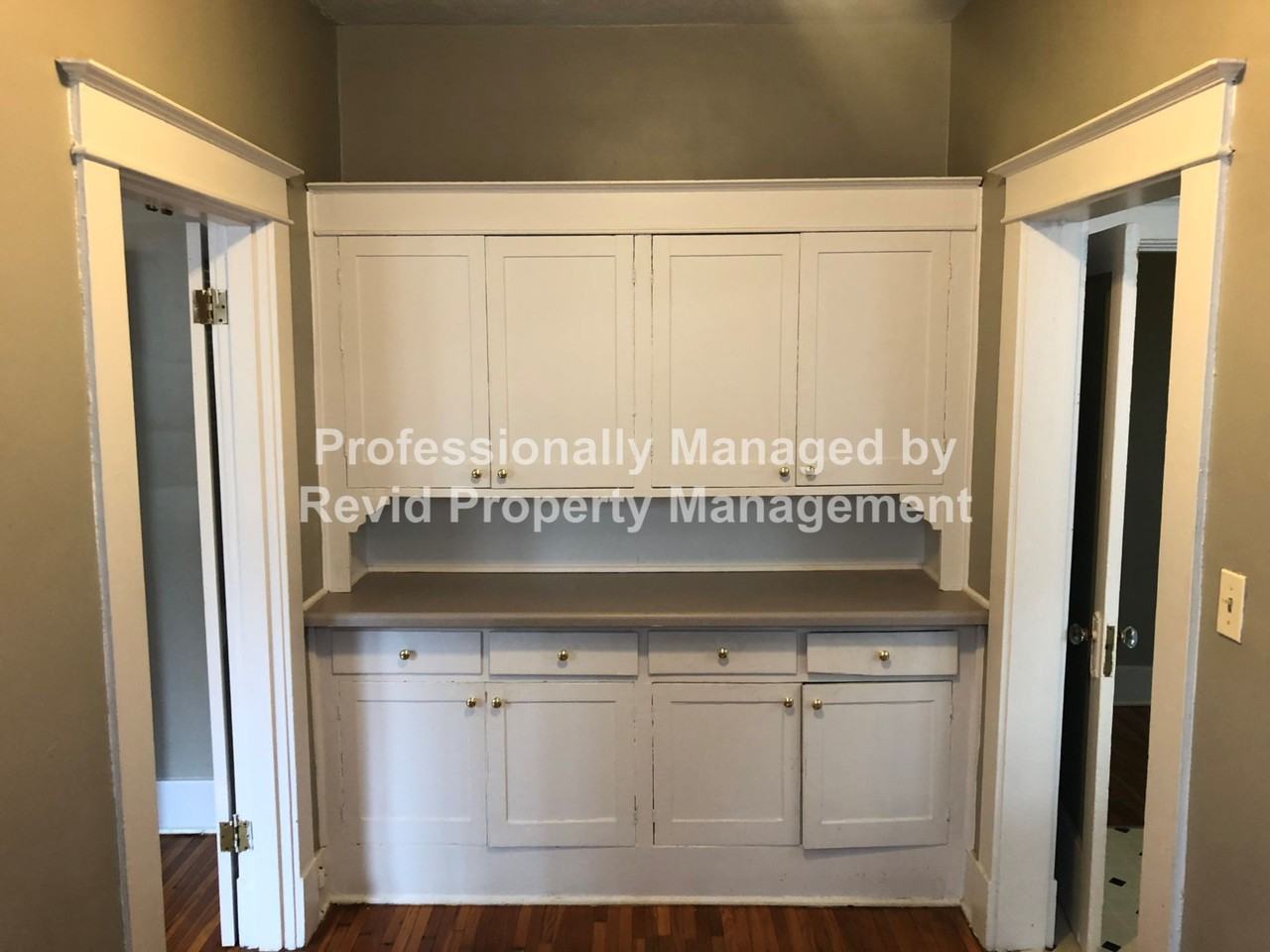 201 N Auburndale St - Photo 5 of 31