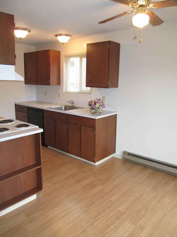 607 47th Street #307 - Photo 3 of 19