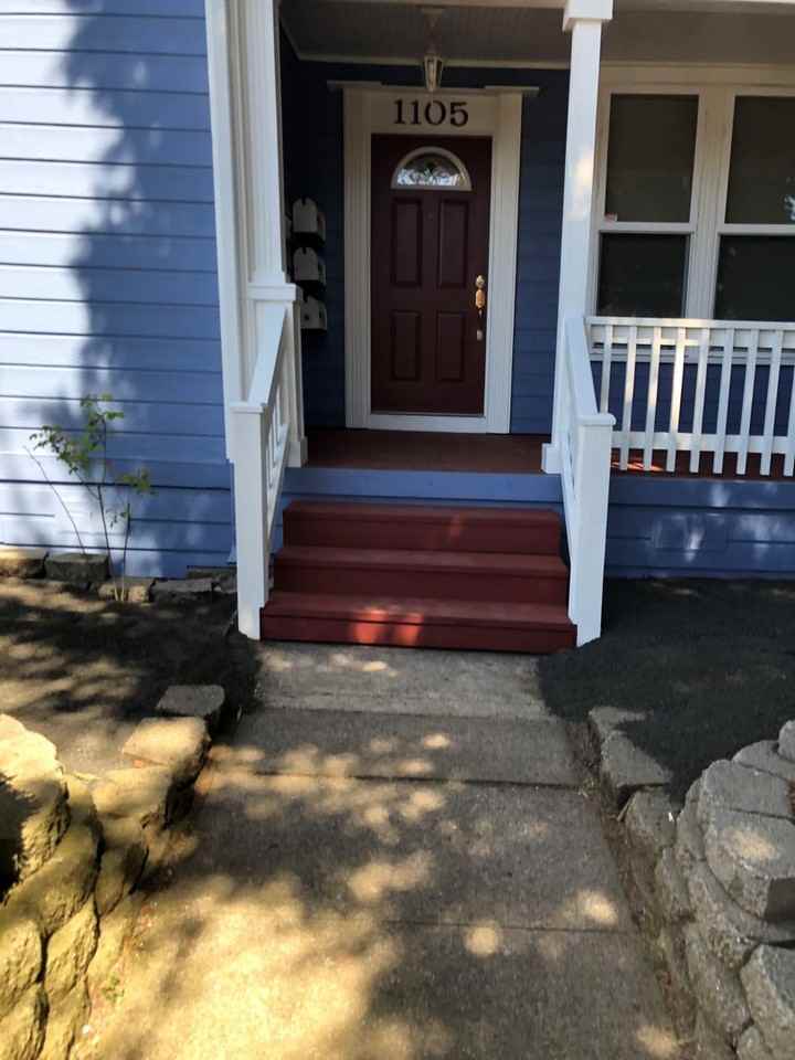 1105 1st Ave Ne #3 - Photo 2 of 13