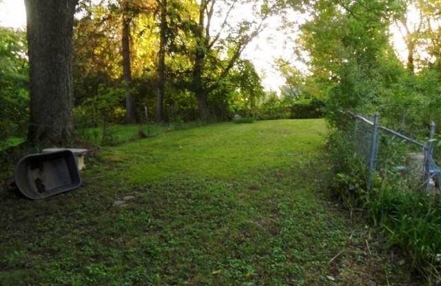 154 Western Ave - Photo 3 of 17