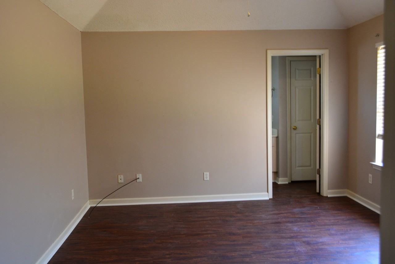 6871 Wrigley Dr - Photo 6 of 11