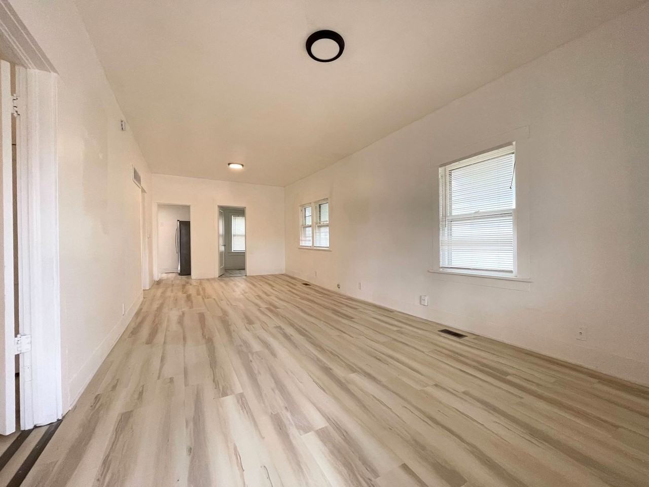 520 W 8th Ave - Photo 5 of 21