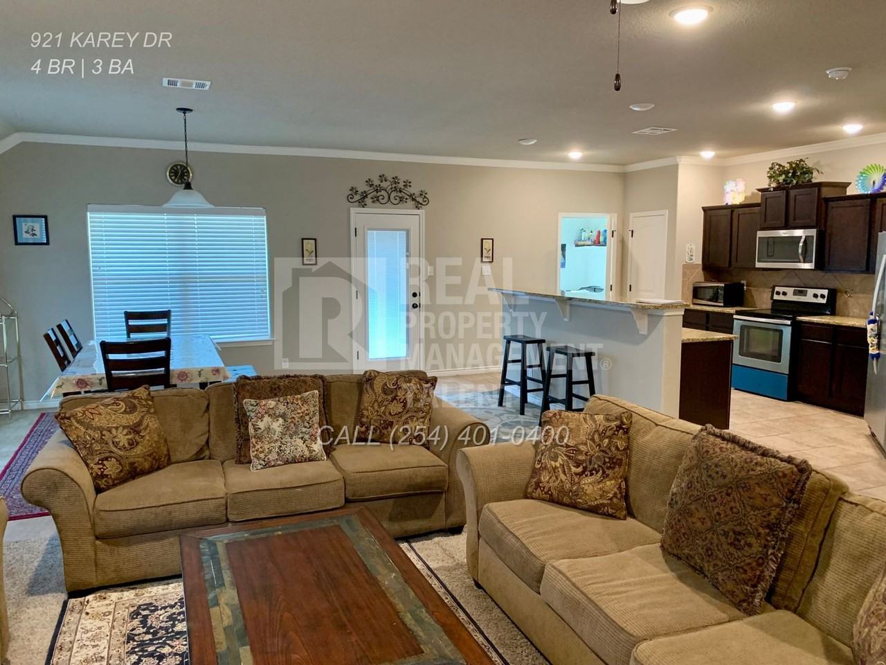 921 Karey Dr - Photo 2 of 20